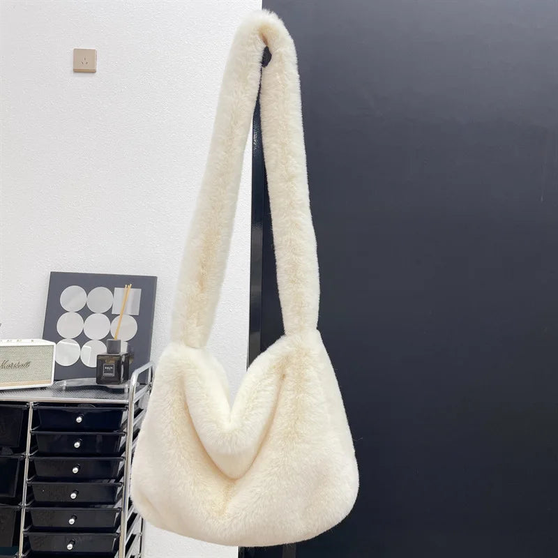New Rabbit Plush Bag for women Versatile Shoulder Y2K Rose Red Millennium Spicy Girls Style Crossbody Plush Student armpit Bag